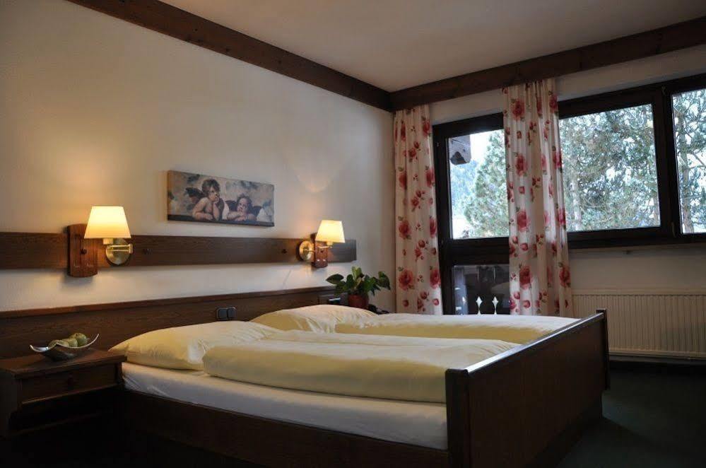 Hotel Moawirt Hundsdorfl エクステリア 写真
